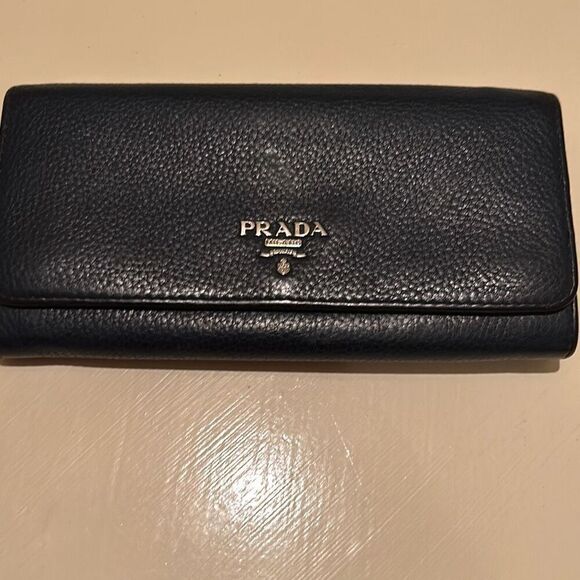 Prada Women's Continental Flap Long Wallet Navy Blue Saffiano Leather Minimalist - Picture 3 of 14